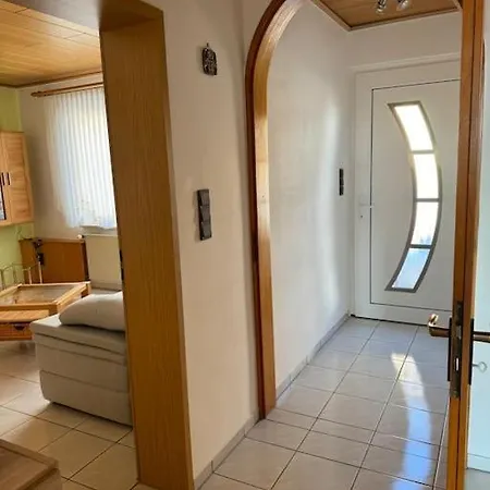 Apartamento Grosszugige 3 Zimmerwhg., Balkon. Kuche. Tv, Wlan Langenzenn