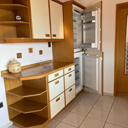 Apartamento Grosszugige 3 Zimmerwhg., Balkon. Kuche. Tv, Wlan Langenzenn